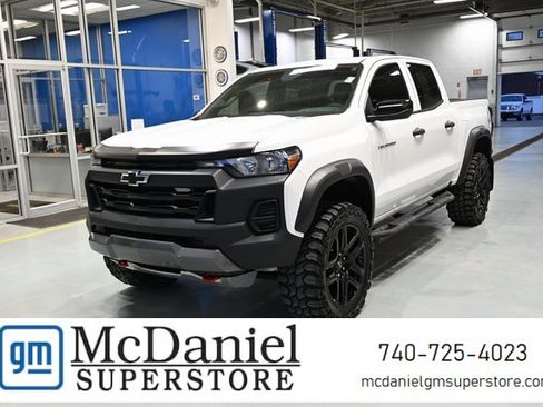 Used 2023 Chevrolet Colorado Trail Boss w/ Advanced Trailering Package image 1
