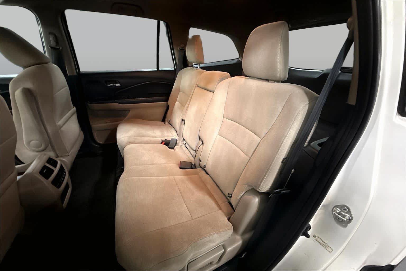 Used 2016 Honda Pilot EX image 20