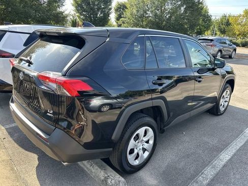 Used 2025 Toyota RAV4 LE AWD/4WD image 2