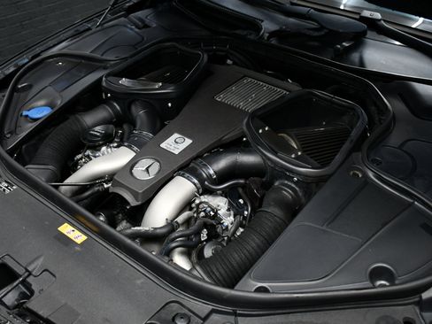 Used 2016 Mercedes-Benz S 63 AMG 4MATIC Coupe image 14