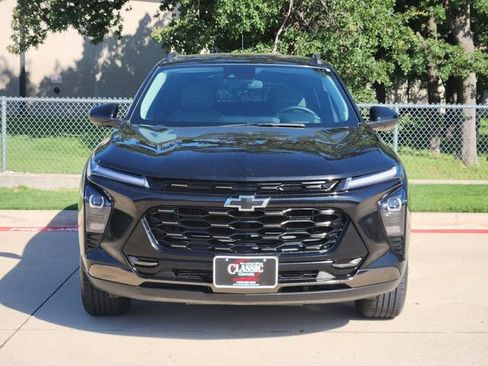 Used 2025 Chevrolet Trax ACTIV w/ Driver Confidence Package FWD image 11
