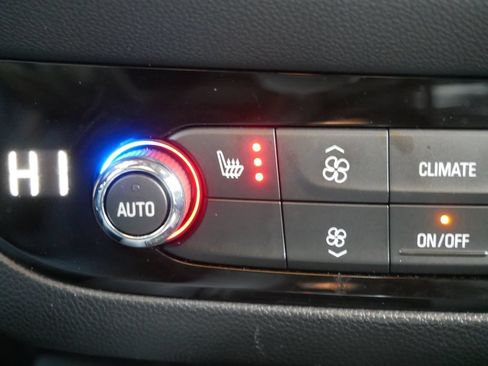 Used 2023 Buick Enclave Essence w/ Trailering Package, 5000 lbs. AWD/4WD image 22