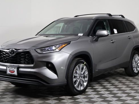 New 2026 Toyota Highlander Limited image 1