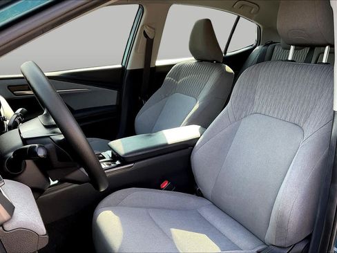 Used 2025 Toyota Camry LE FWD image 8