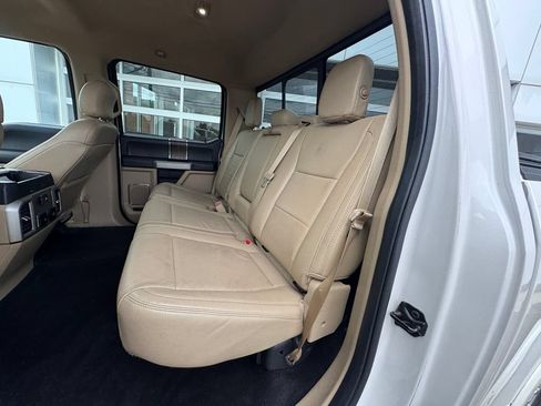 Used 2017 Ford F150 Lariat w/ Equipment Group 501A Mid RWD image 27