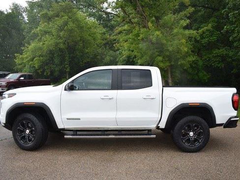 Used 2023 GMC Canyon Elevation w/ Convenience Package RWD image 3