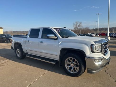 Used 2018 GMC Sierra 1500 SLT w/ SLT Premium Package image 1