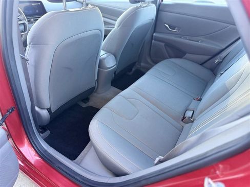 Used 2023 Hyundai Elantra SEL w/ Convenience Package FWD image 23
