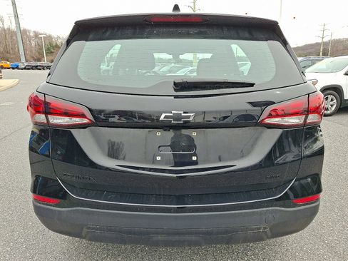 Used 2024 Chevrolet Equinox LS w/ Midnight Edition image 6