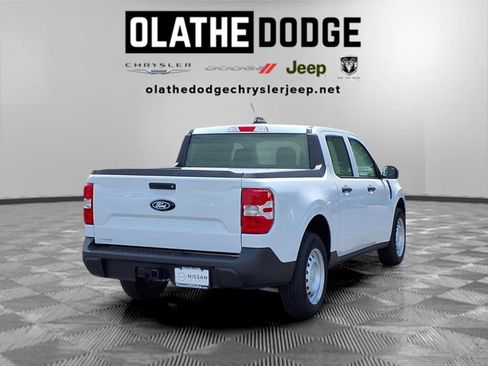 Used 2025 Ford Maverick XL w/ Equipment Group 102A AWD/4WD image 28