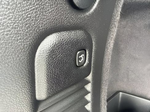Used 2024 Dodge Durango R/T RWD image 27