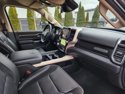 Used 2021 RAM 1500 Laramie image 8