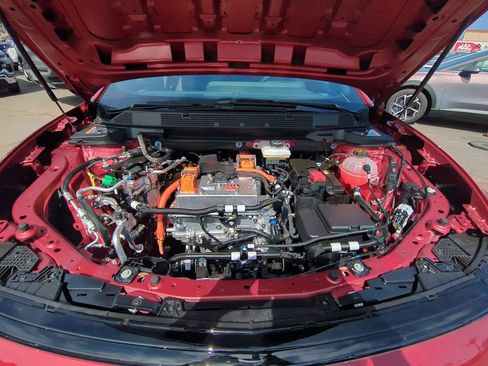 New 2026 Chevrolet Equinox EV LT image 29