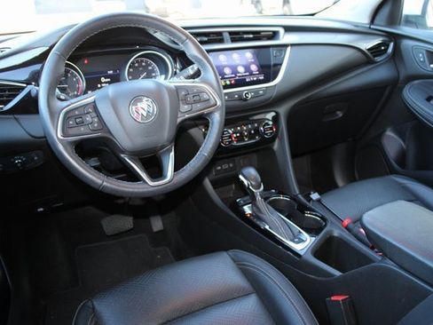Certified 2022 Buick Encore GX Essence image 4