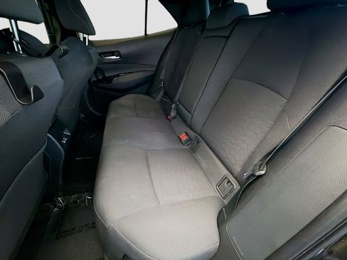 Used 2025 Toyota Corolla SE w/ SE Package FWD image 13