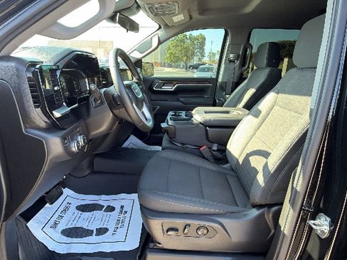 Used 2026 GMC Sierra 1500 Elevation w/ Elevation Select Package RWD image 11