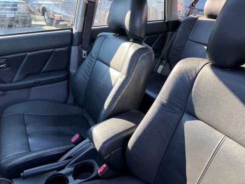 Used 2003 Subaru Outback H6 image 21