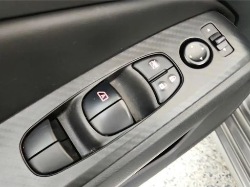 Used 2022 Nissan Altima 2.5 SV AWD/4WD image 31