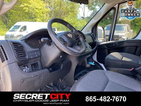 Used 2025 RAM ProMaster 2500 w/ U-Haul Equipment Group FWD image 11