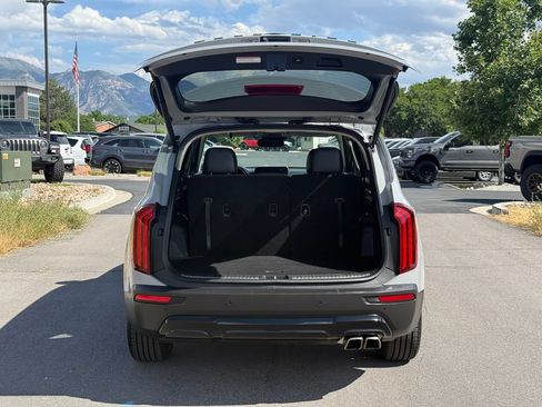Used 2021 Kia Telluride SX w/ SX Prestige Package AWD/4WD image 12