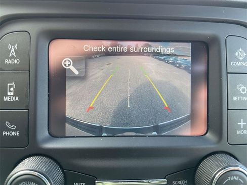 Used 2021 RAM 1500 Big Horn image 26