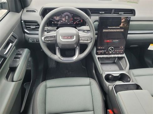 New 2026 GMC Terrain AT4 w/ Convenience Package III image 8