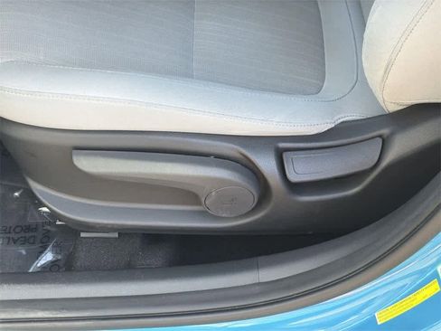 Used 2022 Hyundai Kona SEL w/ Convenience Package image 28