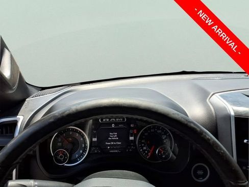 Used 2020 RAM 1500 Big Horn AWD/4WD image 29