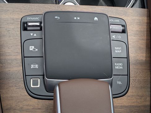 Used 2025 Mercedes-Benz GLS 63 AMG 4MATIC image 29