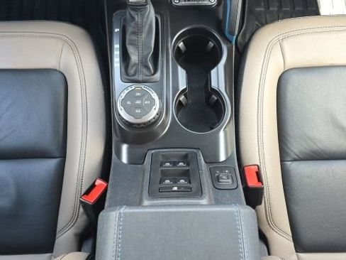 Used 2024 Ford Bronco Wildtrak AWD/4WD image 36