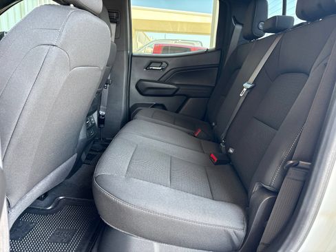 Used 2024 Chevrolet Colorado LT w/ LT Convenience Package II RWD image 14