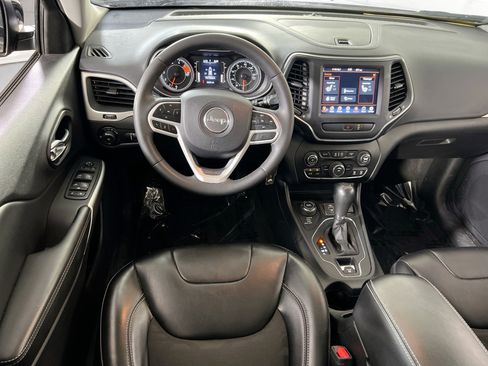 Used 2022 Jeep Cherokee Latitude w/ Sun & Sound Group AWD/4WD image 22