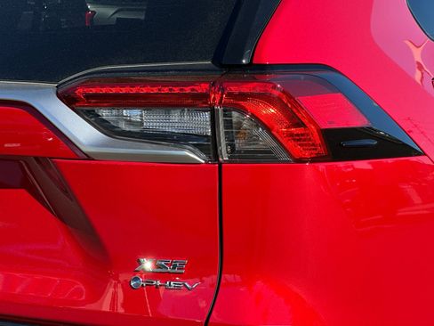 New 2025 Toyota RAV4 XSE image 25