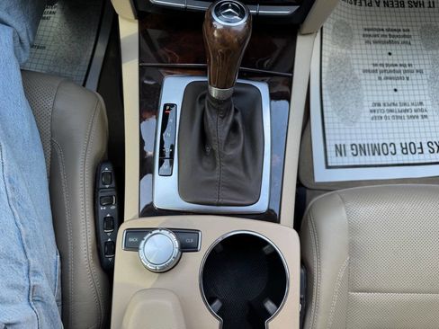 Used 2013 Mercedes-Benz E 550 Cabriolet image 25