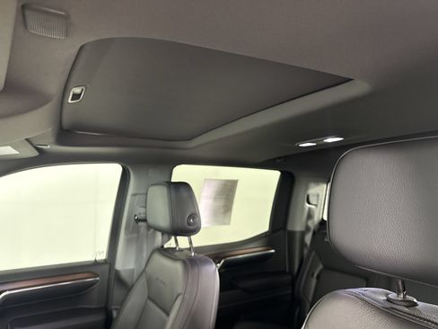 Used 2024 GMC Sierra 1500 Denali AWD/4WD image 21
