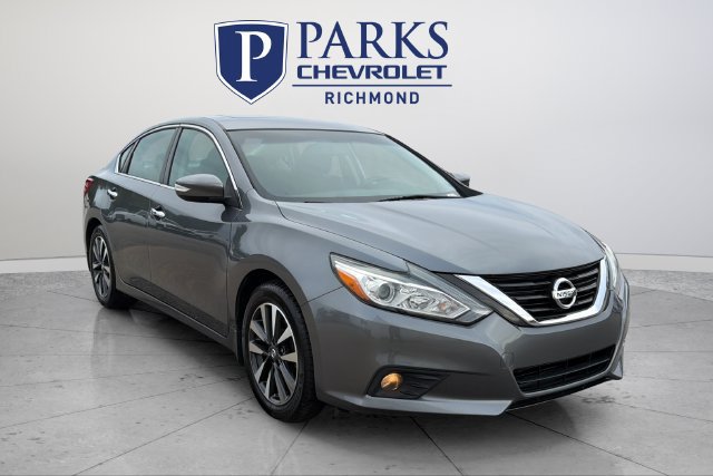 Used 2016 Nissan Altima 2.5 SV w/ Convenience Package FWD image 1