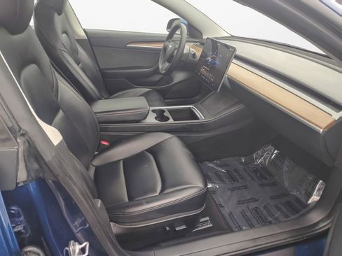 Used 2023 Tesla Model 3 Standard Range image 23