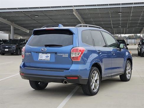 Used 2016 Subaru Forester 2.5i Touring w/ Eyesight & Navigation System image 4