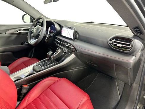 Used 2024 Dodge Hornet R/T Plus image 32