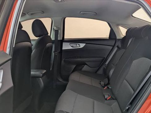 Used 2023 Kia Forte LXS w/ LXS Technology Package FWD image 14