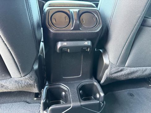 Used 2020 Jeep Wrangler Unlimited Sport AWD/4WD image 13