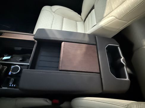 Used 2022 Toyota Tundra 1794 Edition image 24