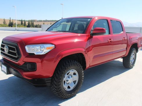 Used 2022 Toyota Tacoma SR AWD/4WD image 7