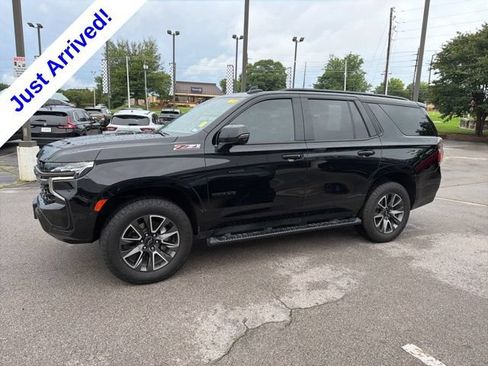 Used 2022 Chevrolet Tahoe Z71 w/ Luxury Package AWD/4WD image 8