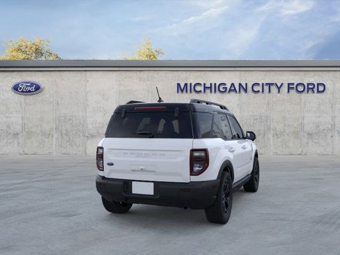 New 2025 Ford Bronco Sport Outer Banks w/ Outer Banks Tech Package+ AWD/4WD image 8