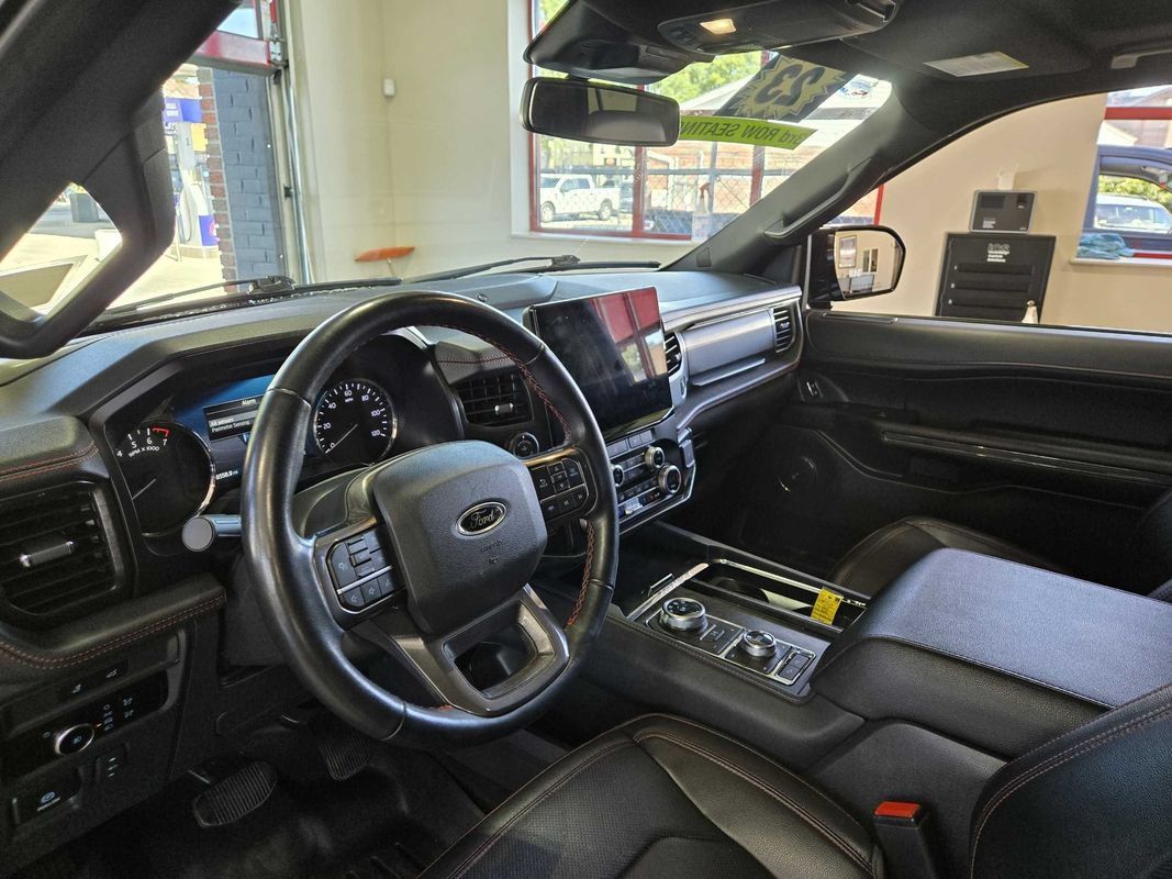 Used 2023 Ford Expedition Max Limited AWD/4WD image 26