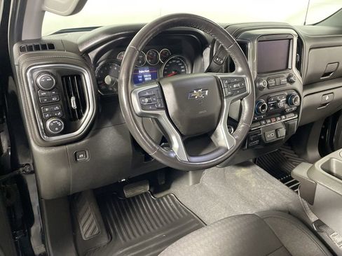 Used 2020 Chevrolet Silverado 1500 RST w/ Rally Edition AWD/4WD image 9