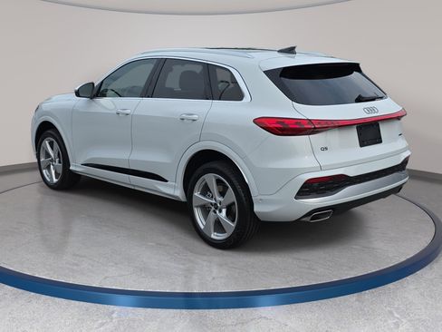 New 2026 Audi Q5 Premium Plus AWD/4WD image 7