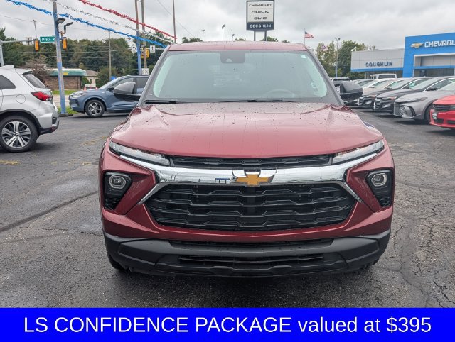 Used 2024 Chevrolet TrailBlazer LS w/ LS Convenience Package FWD image 2