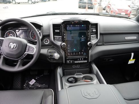 New 2026 RAM 1500 Laramie w/ Laramie Preferred Package AWD/4WD image 15